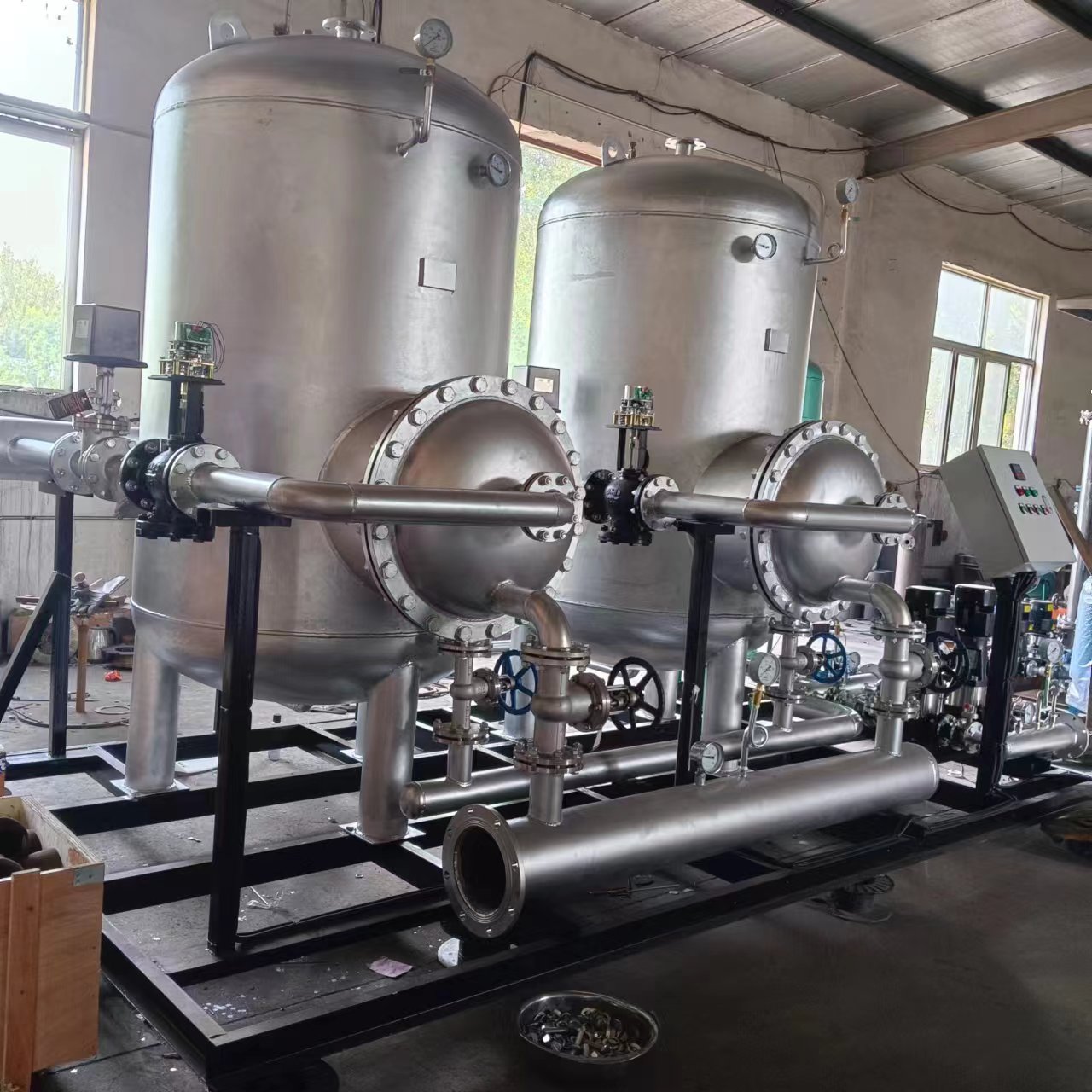 容积式换热机组