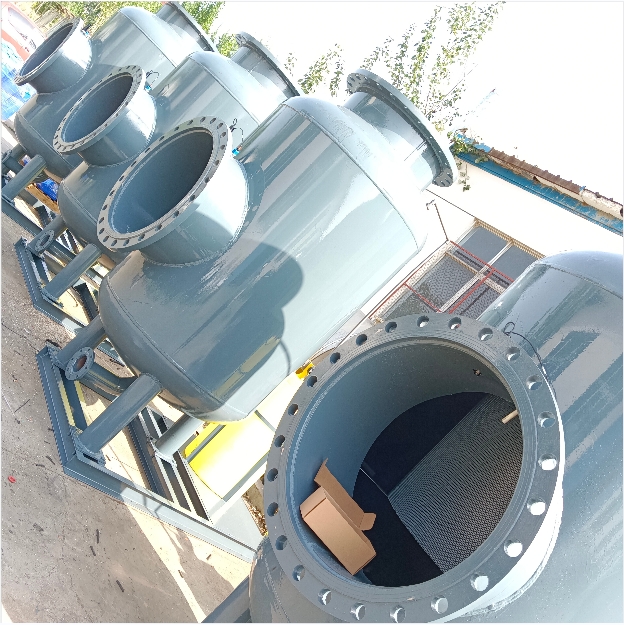 除污器、螺旋排气除污装置